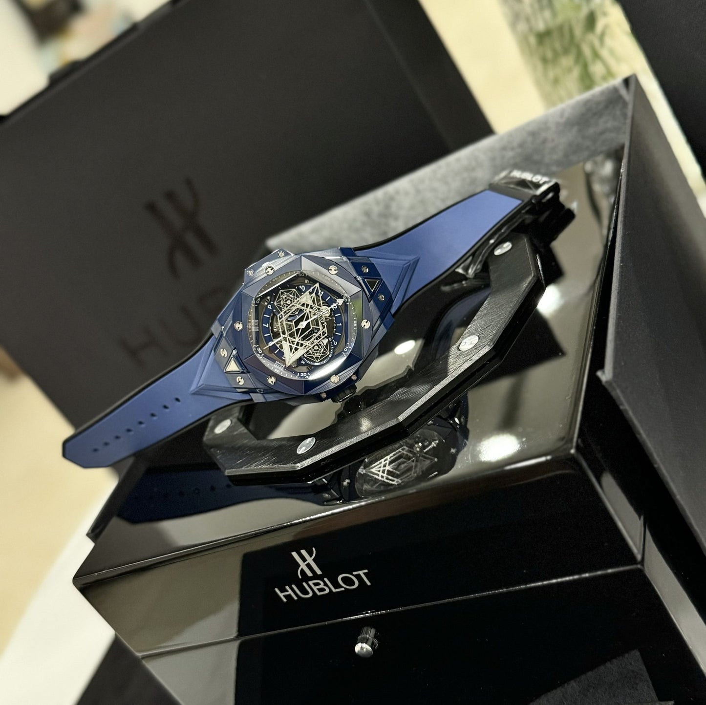 Hublot Replica 1:1 Watch Big Bang Sang Bleu ll Blue Ceramic Case Factory BBF 45mm