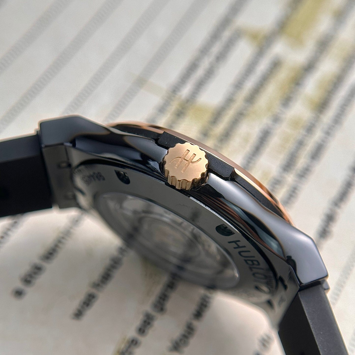 Hublot Classic Fusion Ceramic Carbon Demi Rose Replica 1:1 Watch JJZ 42mm