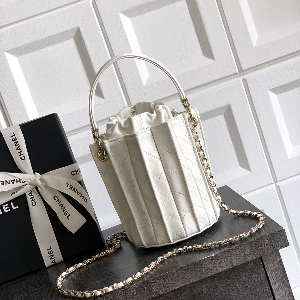 CHANEL Mini Bucket Bag(HIGH-END GRADE)