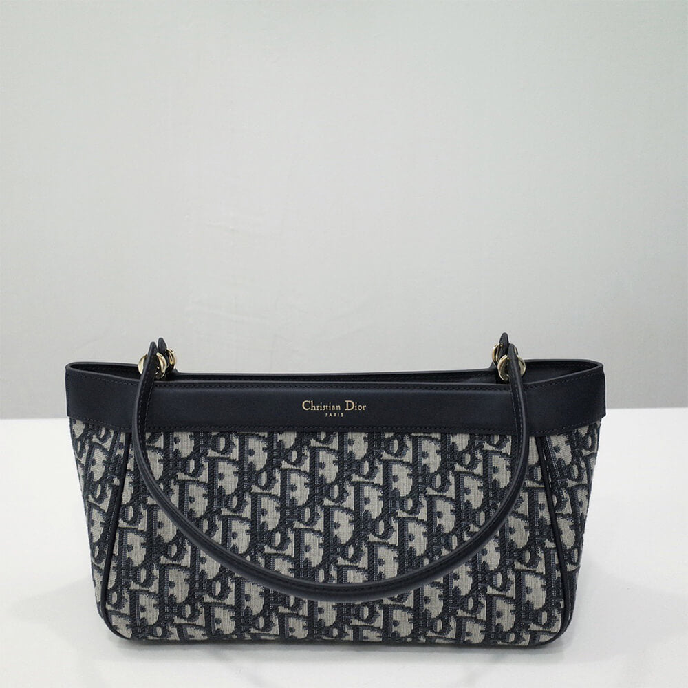MEDIUM DIOR KEY BAG