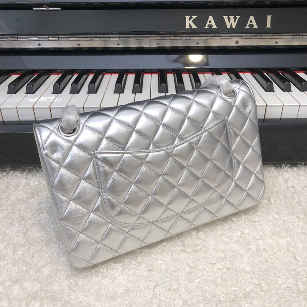 CHANEL Classic Flap Medium(High-end Grade)