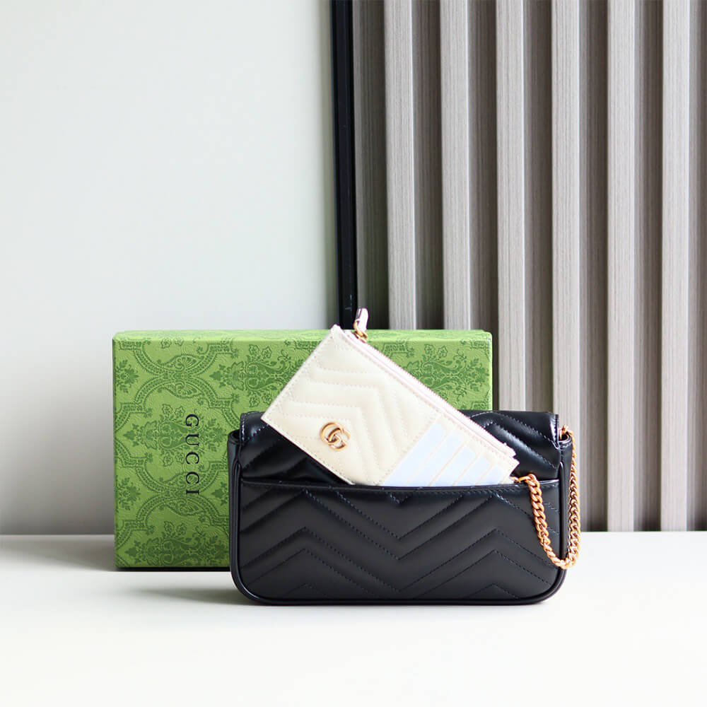 GG Marmont small shoulder bag