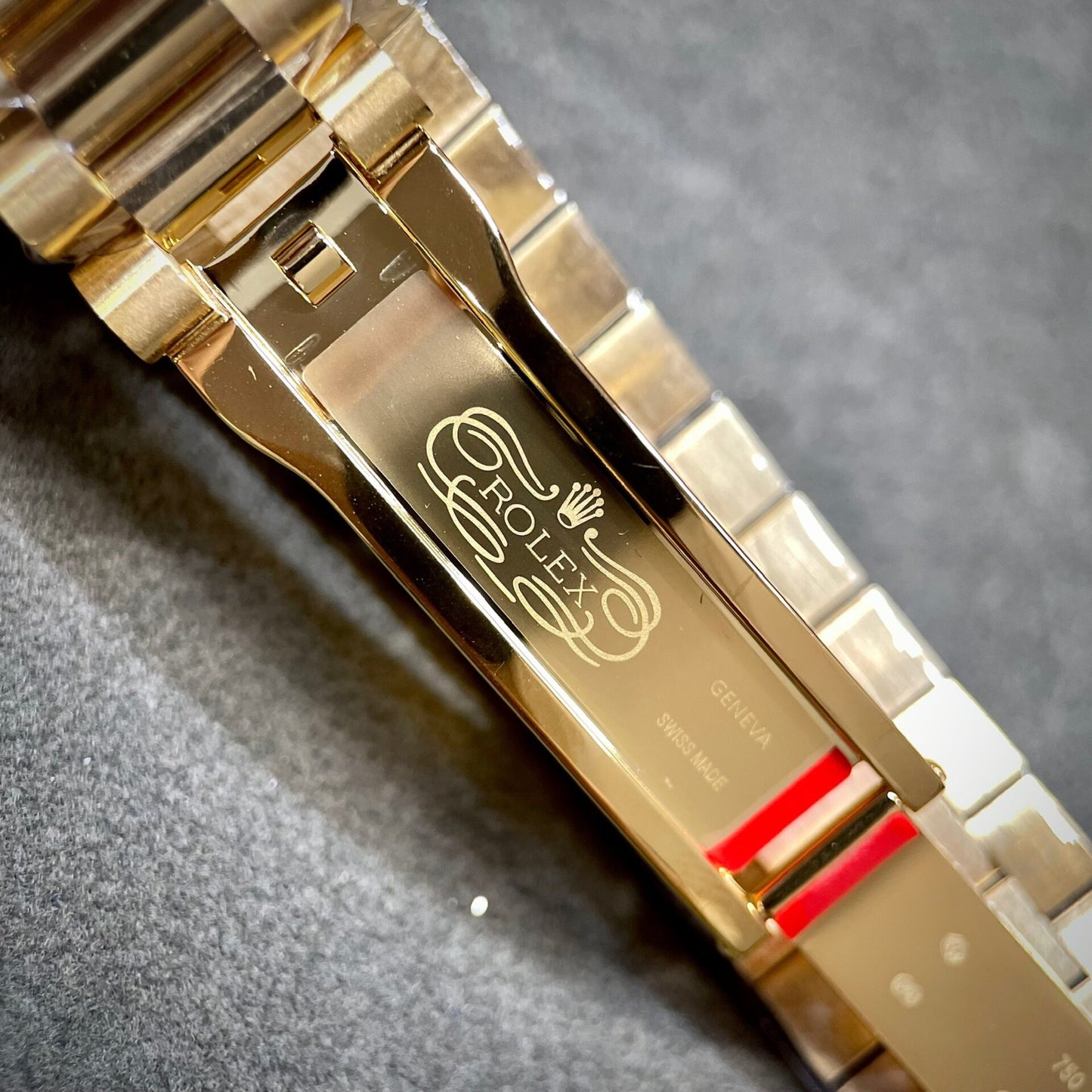 Rolex Day-Date Fake Watches Yellow Dial Moissanite Diamonds EW Factory 40mm