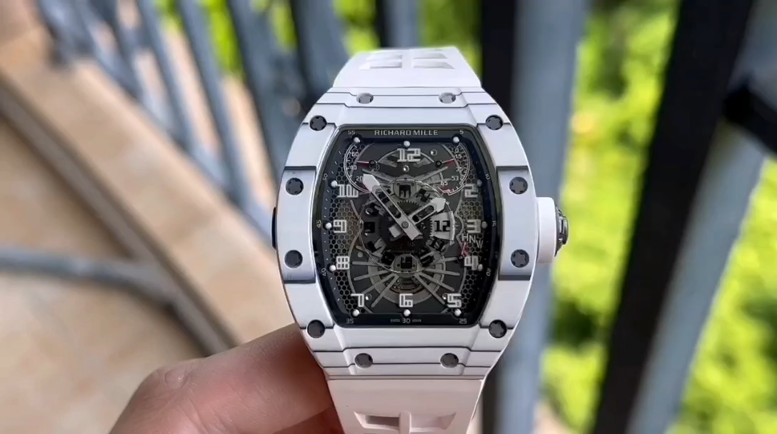 Richard Mille RM 022 Replica White Case White Strap Watch For Men ¨C Skeletonized Dial And Carbon Fiber Case