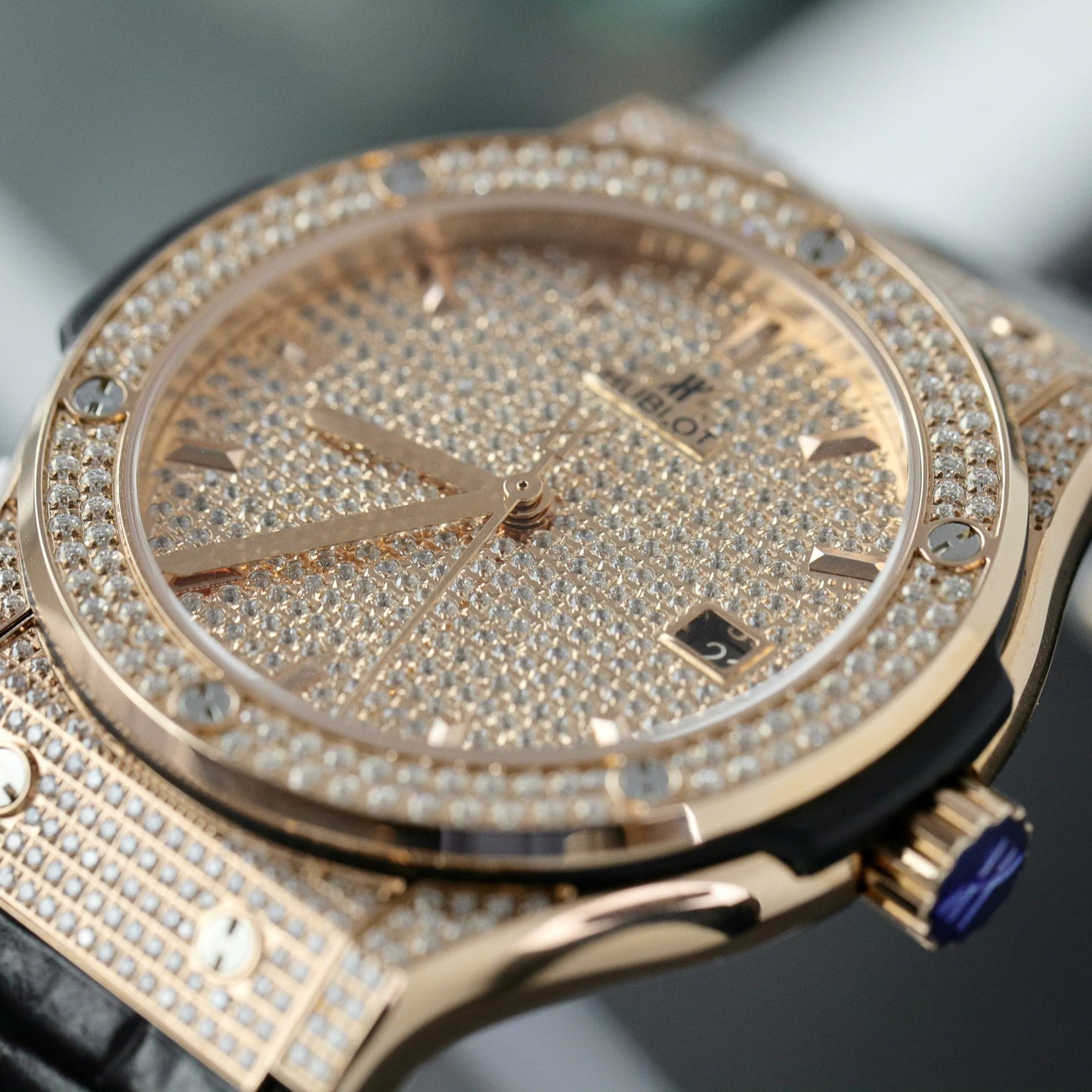 Hublot Classic Fussion King Gold Best Replica Watches Custom Full Moissanite Diamonds 42mm