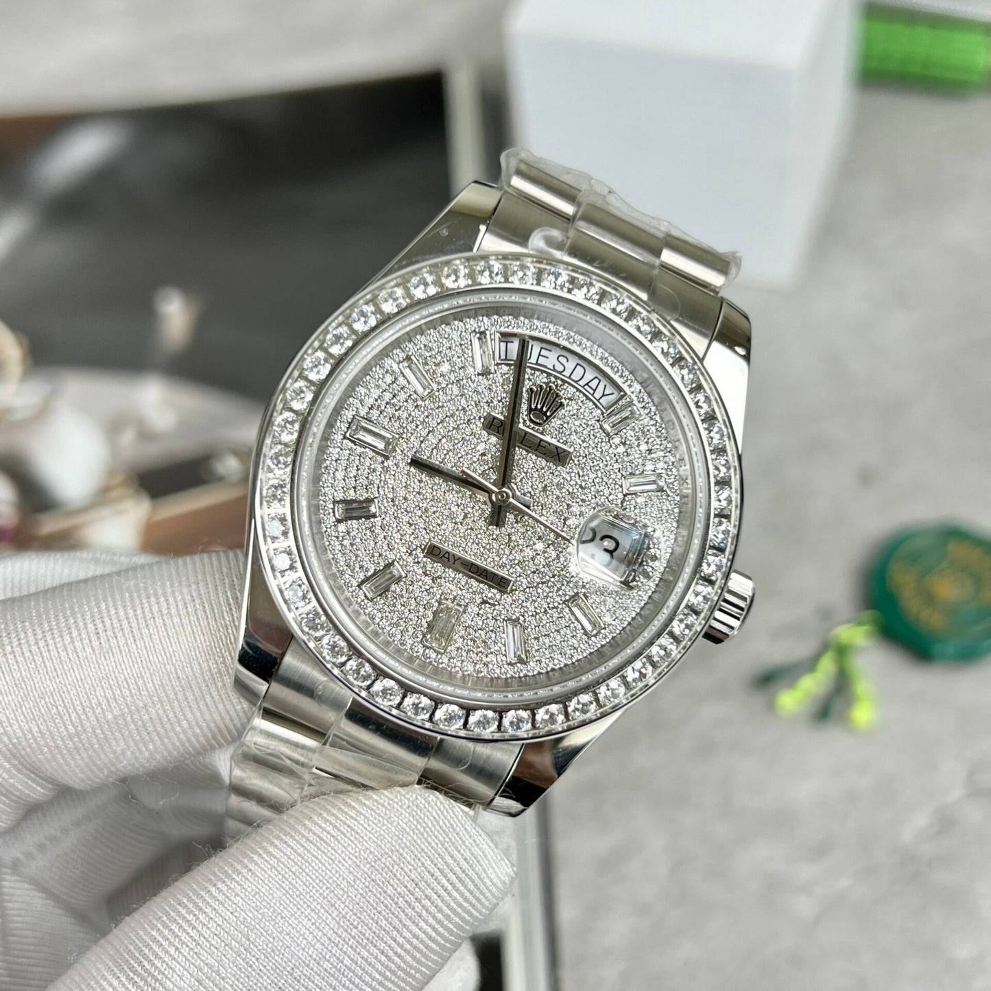 Rolex Day-Date Best Replica Watch Full Swarovski Crystal 40mm
