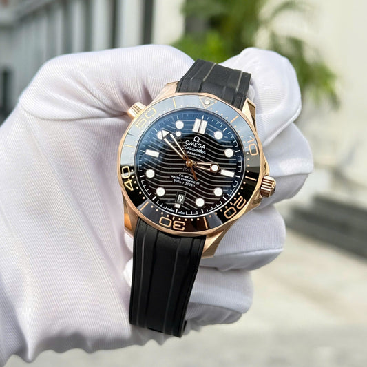 Omega High End Watch Replicas Seamaster Diver 300M Sedna? Black Rubber Strap VS Factory 42mm
