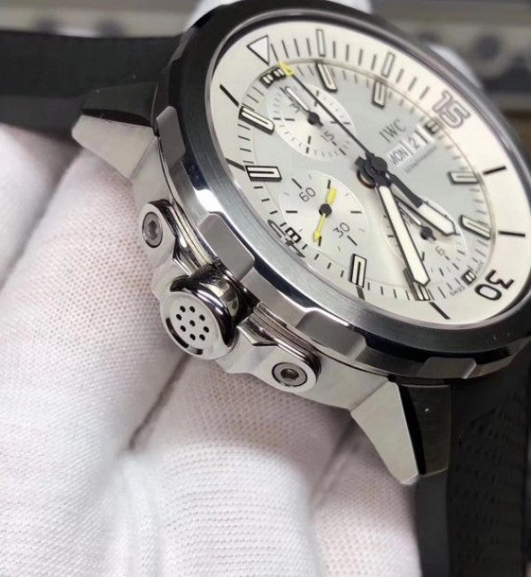 Replica IWC V6 Aquatimer Chrono IW3768 White Dial SS Bracelet A7750
