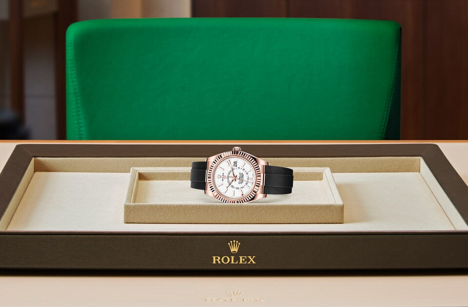 Sky-Dweller ¨C M326235-0004(1:1 replica)