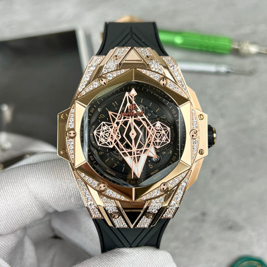 Hublot Replica Watch Big Bang Sang Bleu II King Gold Diamond 45mm