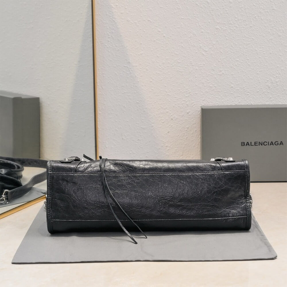 Balenciaga Women s Le City Bag Medium(HIGH-END GRADE)
