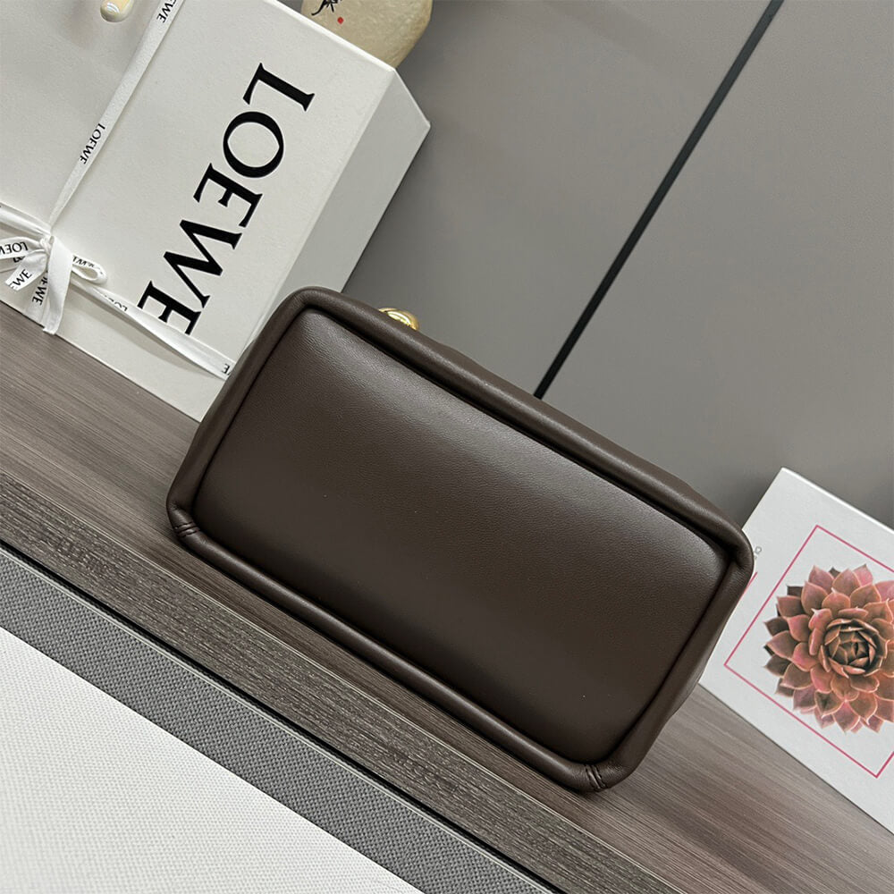 Loewe Small Squeeze bag in nappa lambskin