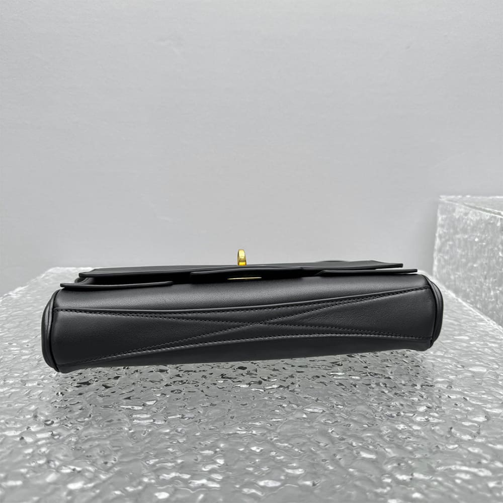 Balenciaga Women s Bel Air Clutch On Strap Small(HIGH-END GRADE)