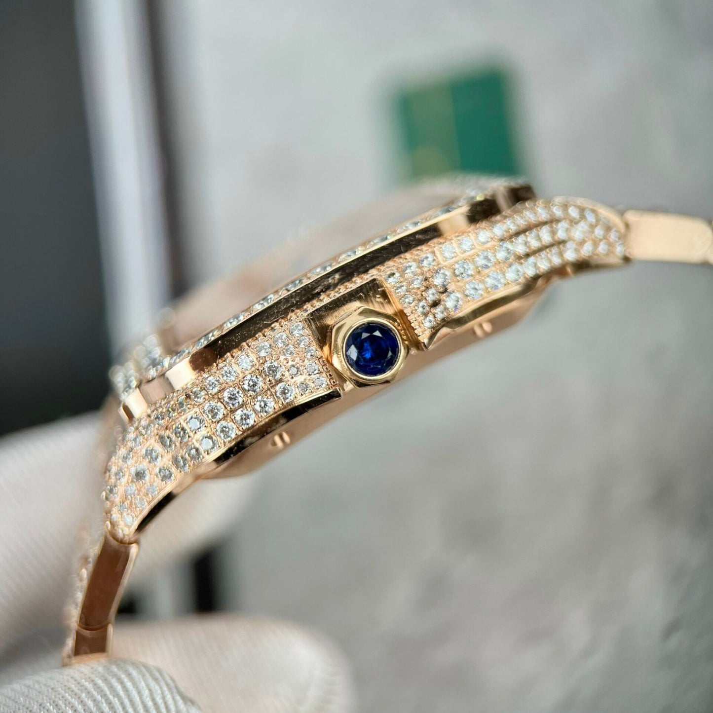 Cartier Santos Men s Full Diamond Replica Watch Highest Quality 39.8mm