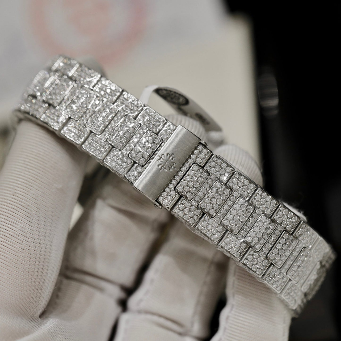 Patek Philippe Best Replica Watch Nautilus 5719 Custom Full Moissanite Diamonds 40mm
