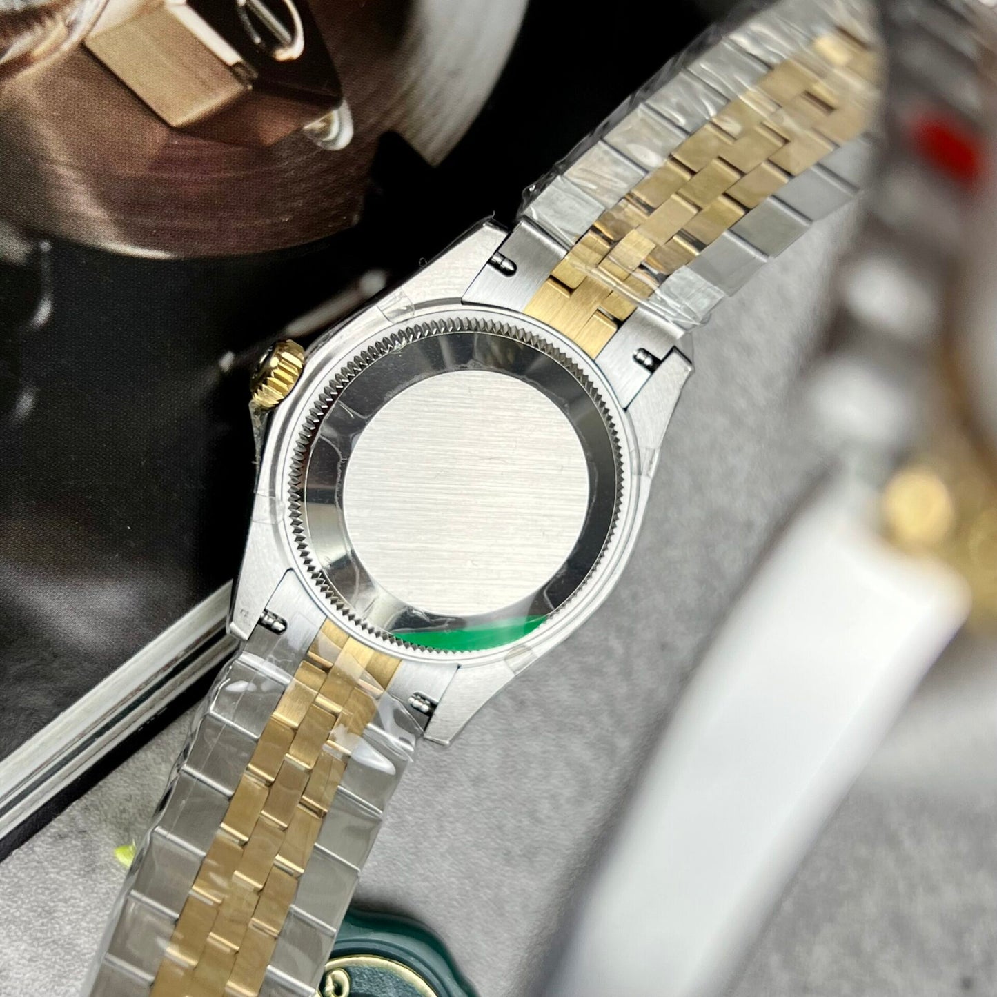 Rolex Best Replica Watch DateJust Mother of Pearl Dial Demi Gold Dial 31mm