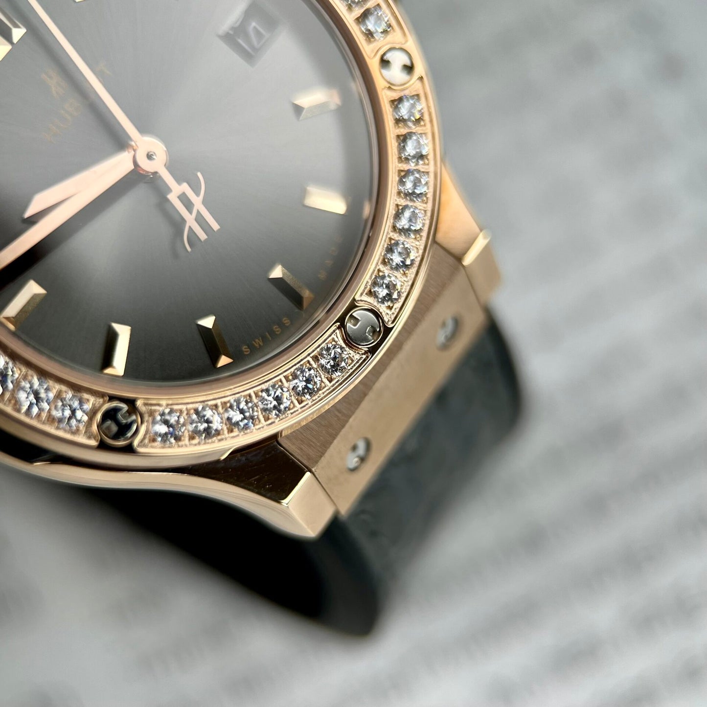 Hublot Replica 11 Watch Classic Fusion King Gold Women s Grey Dial Diamond Bezel 33mm