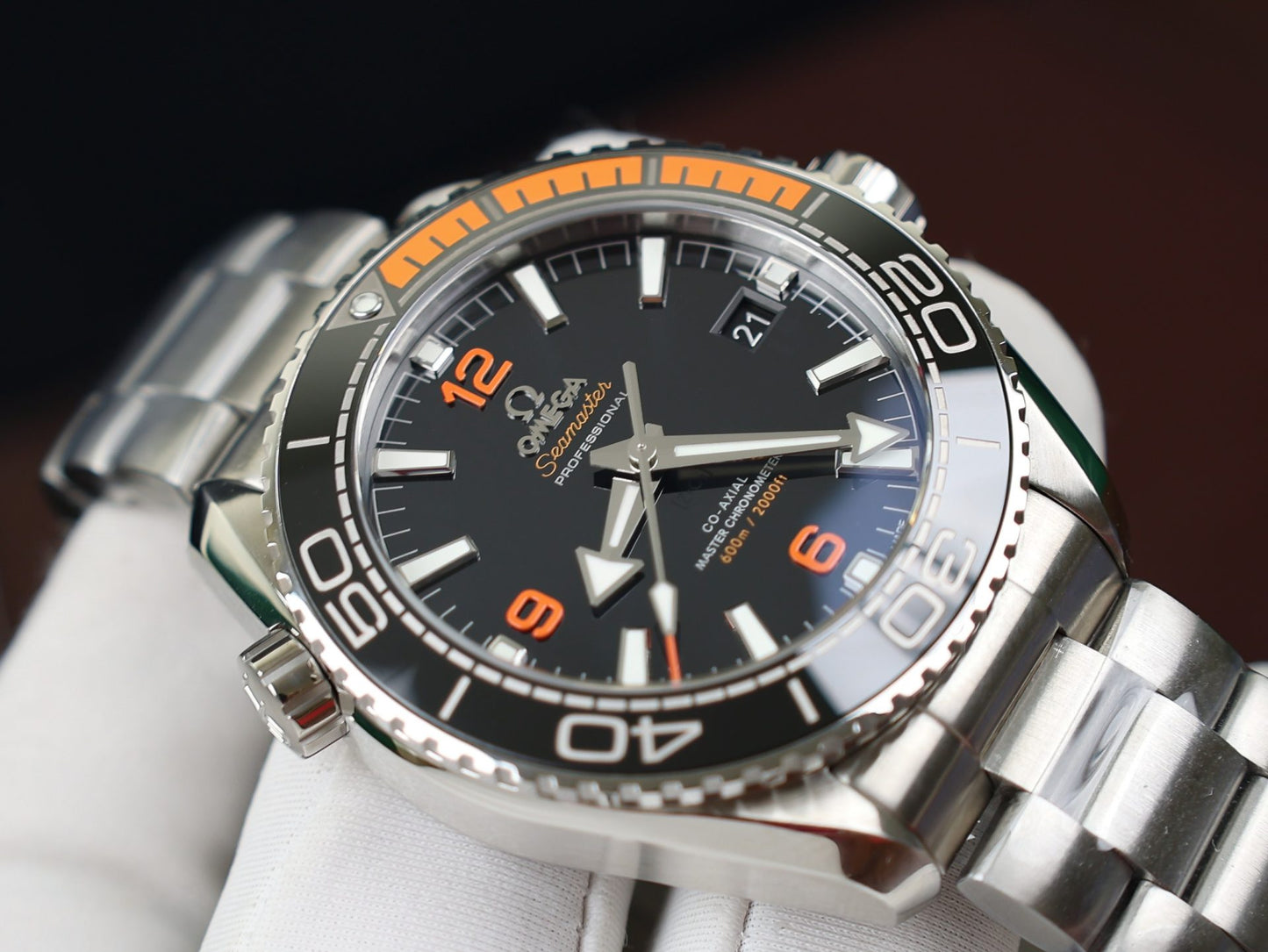 Omega Replica Watch Planet Ocean Metal Strap Dial Black VS Factory 43.5mm