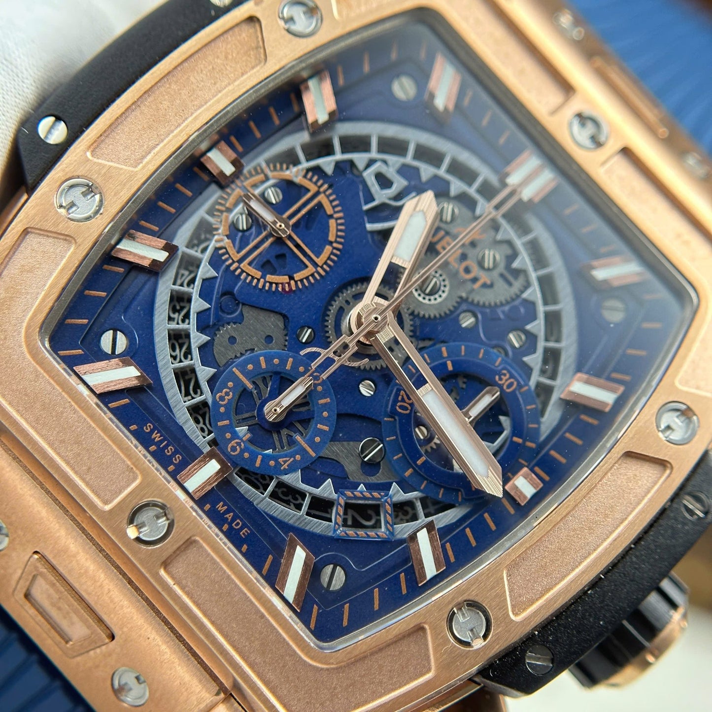 Hublot Spirit Of Big Bang King Gold Replica 11 Watch Dial Blue BBF Factory 42mm