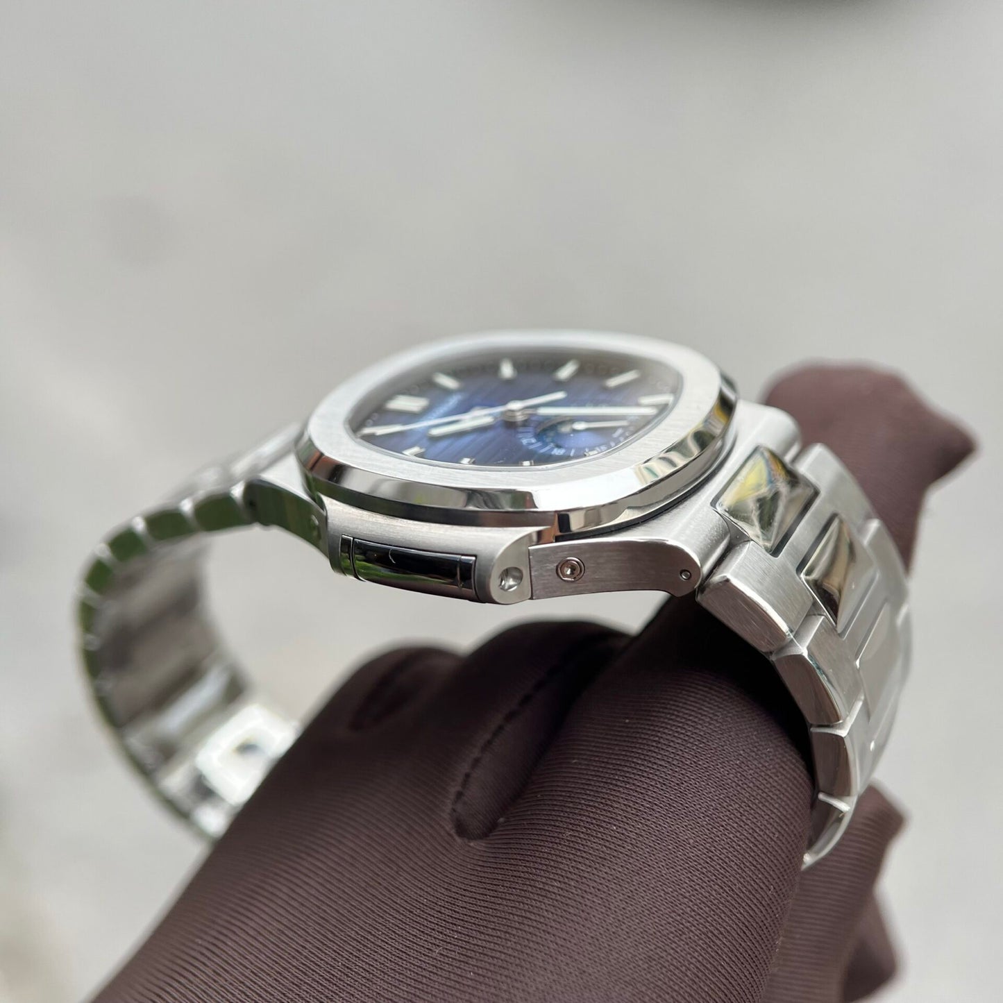 Patek Philippe 5726G Replica Watch Steel Strap Blue Dial 40.5mm