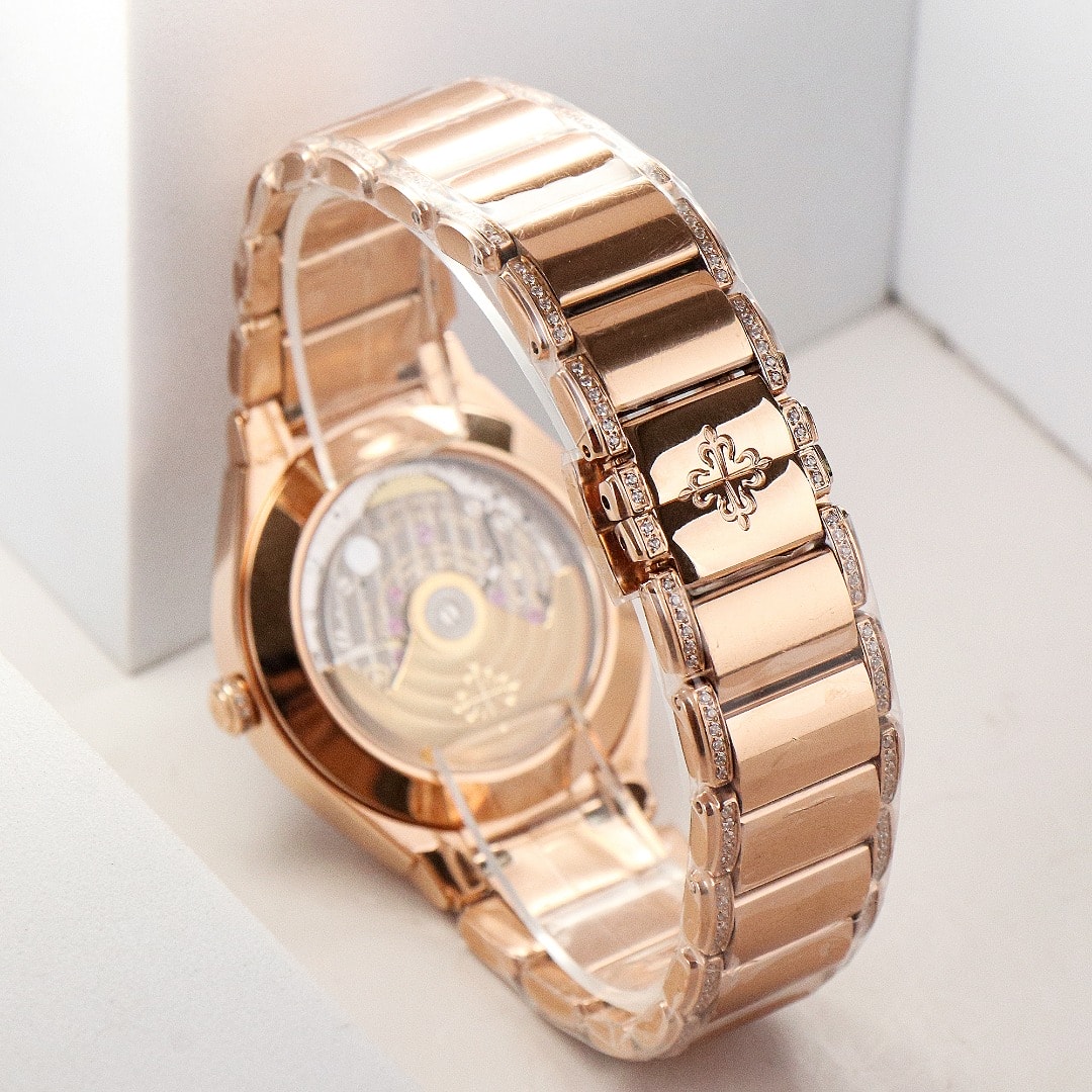 Fake Diamond Watch Replica Patek Philippe Twenty~4 Ladies Rose Gold Silver Dial 7300/1201R-001(1:1 replica)