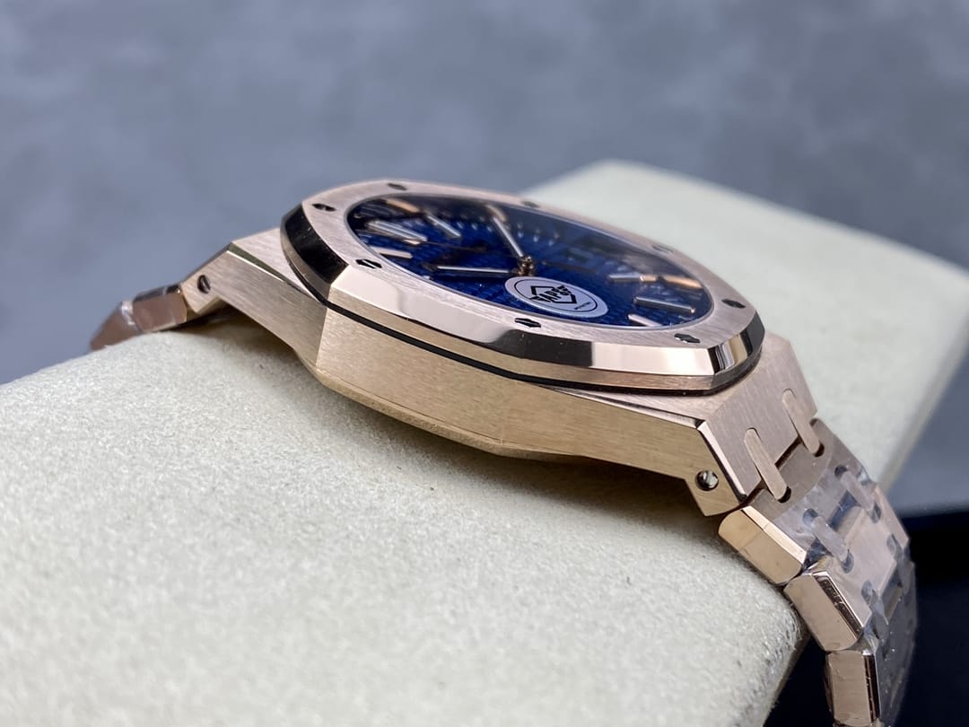 Audemars Piguet Replica AP Watch Royal Oak Selfwinding ¡°50th Anniversary¡± 41mm Rose Gold Blue Dial 15510OR.OO.1320OR.01-APS(1:1 replica)