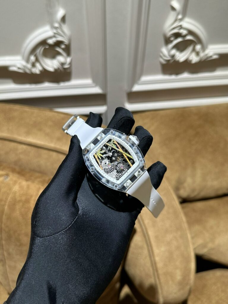 Richard Mille Replica 1:1 Watch RM26-01 Sapphire Tourbillon Transparent Case 43mm