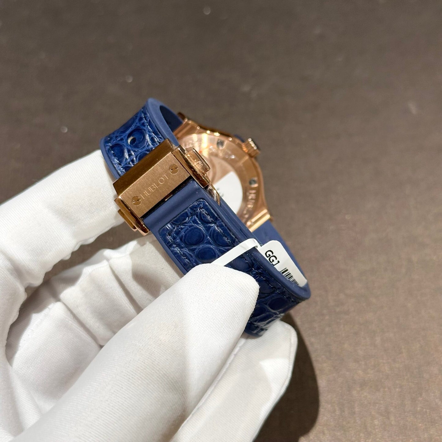 Hublot Replica 1:1 Watch With Moissanite Diamonds Blue 33mm