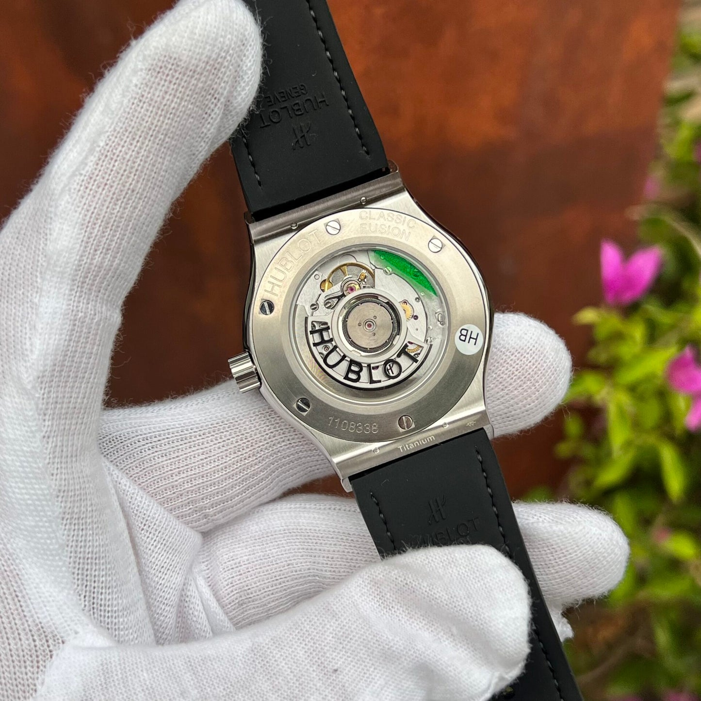 Hublot Replica 1:1 Watch Classic Fusion With Stone Bezel Swiss Mechanical 42mm