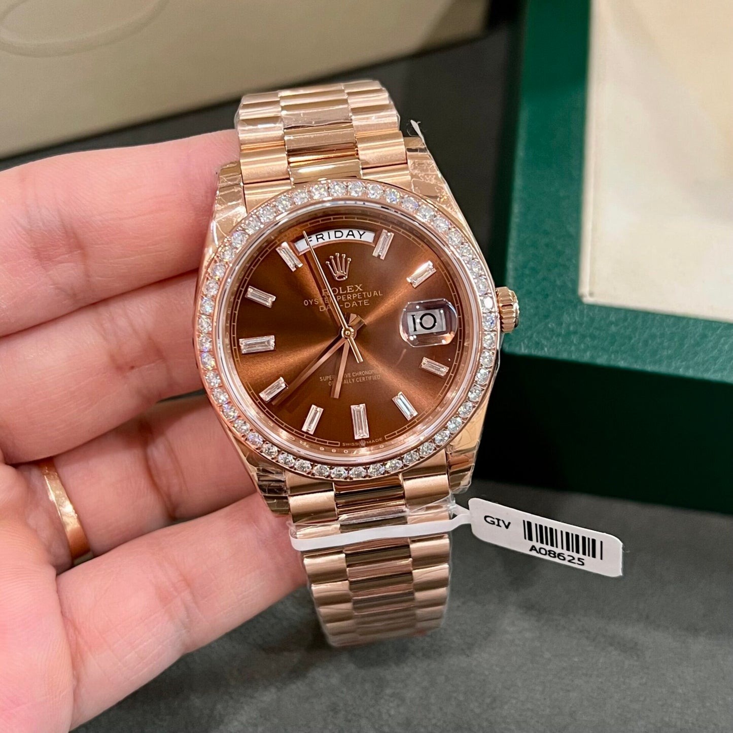 Rolex Fake Watch Day-Date Dial Chocolate Moissanite Diamonds Custom 40mm