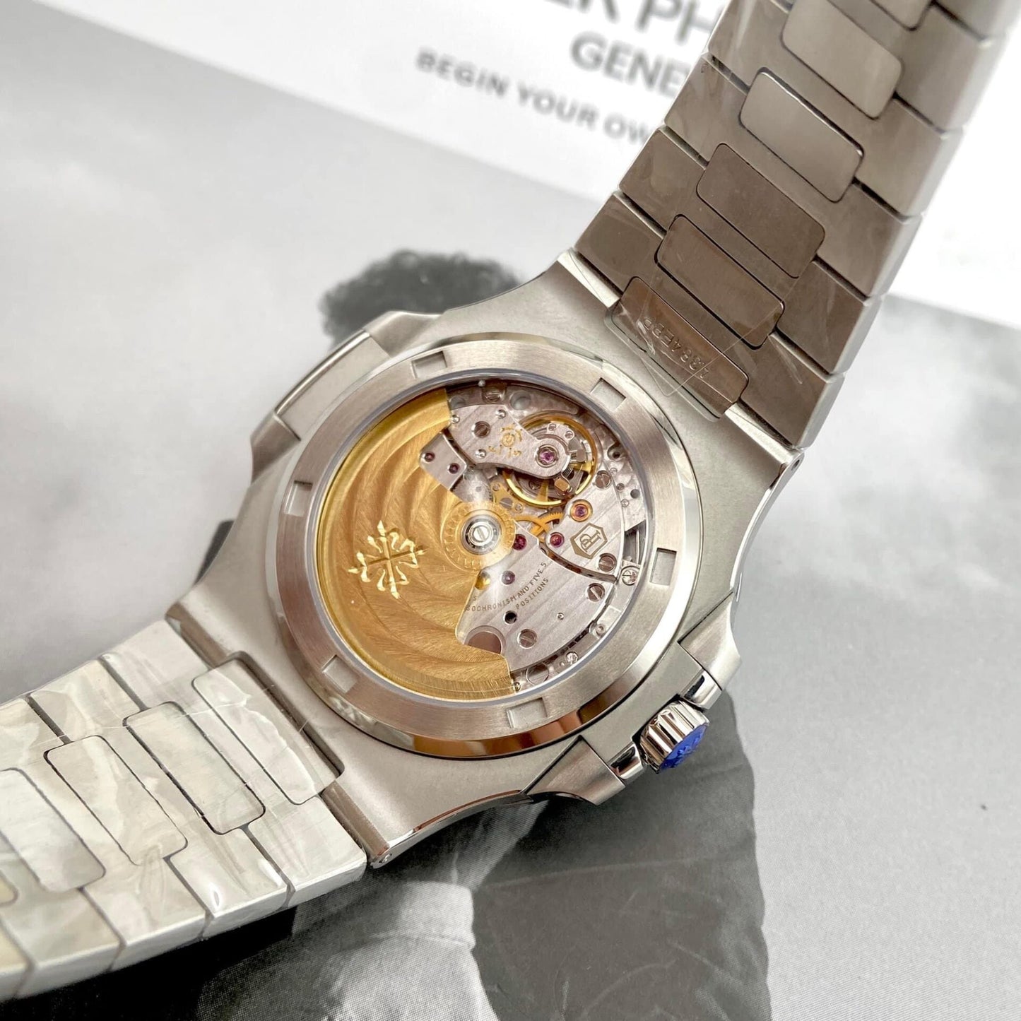 Patek Philippe Nautilus 5711 White Dial Replica Watch 3K Factory 40mm
