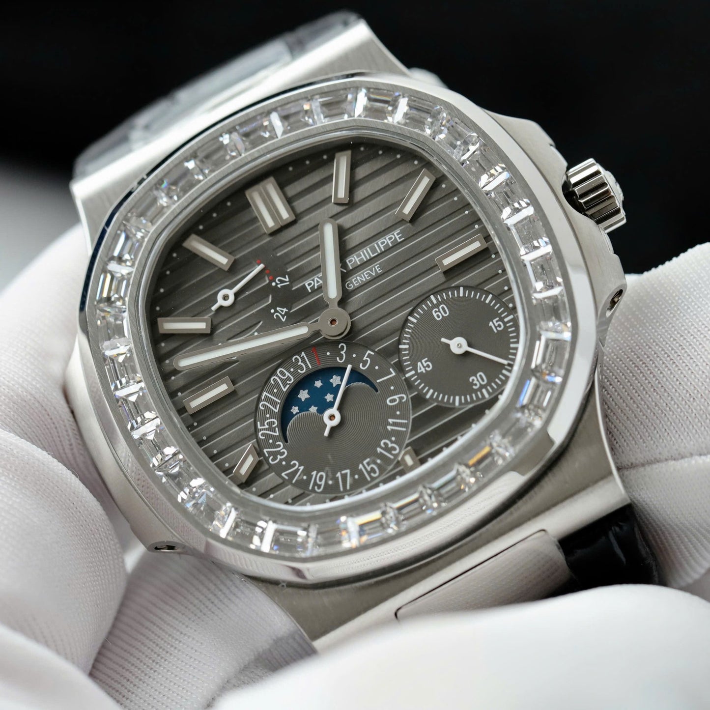 Patek Philippe Copies Watches Nautilus 5724 Gray Dial Leather Strap PPF Factory 40mm