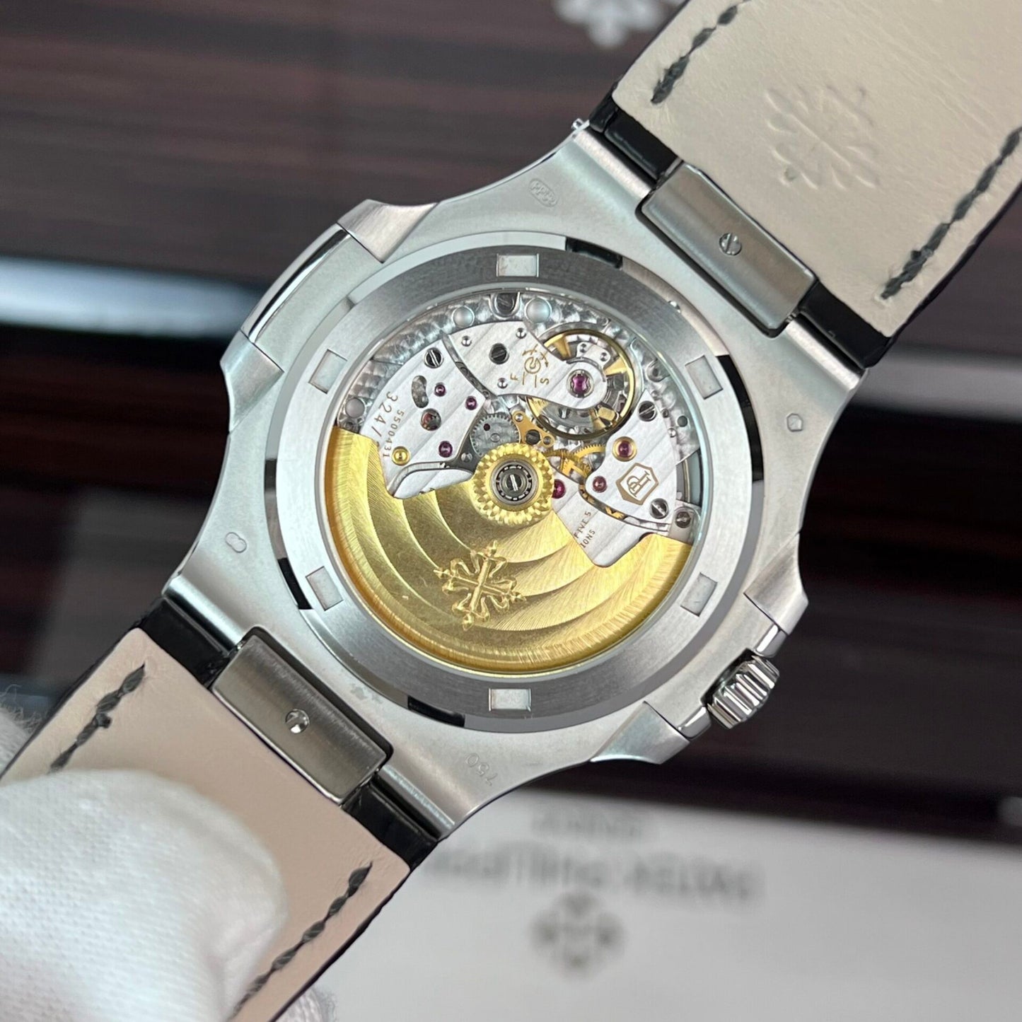 Patek Philippe Nautilus 5711 Replica Watch Men s Leather Strap 3K Factory 40mm