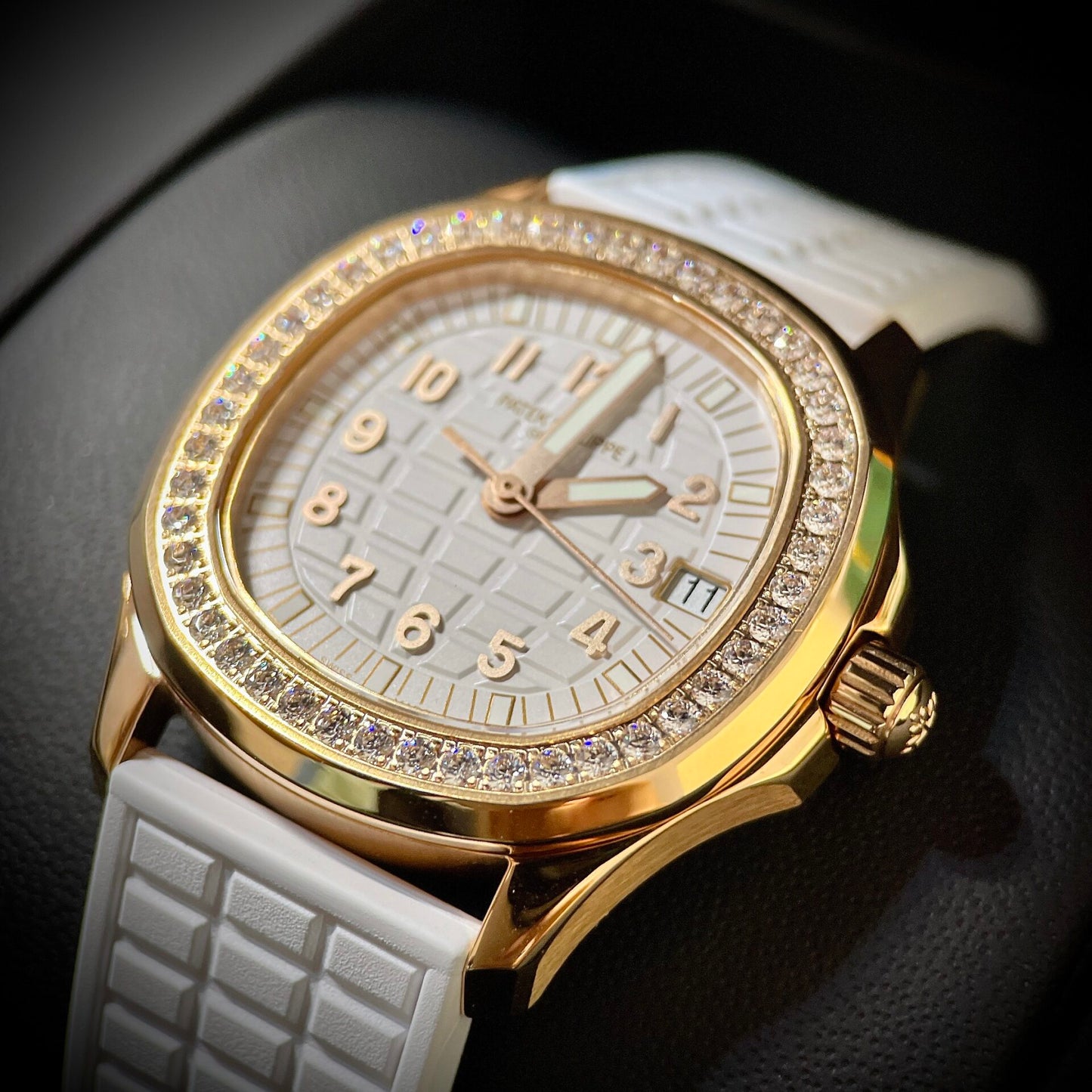 Patek Philippe Aquanaut 5072R Replica Watch White Rubber Strap PPF 35.6mm