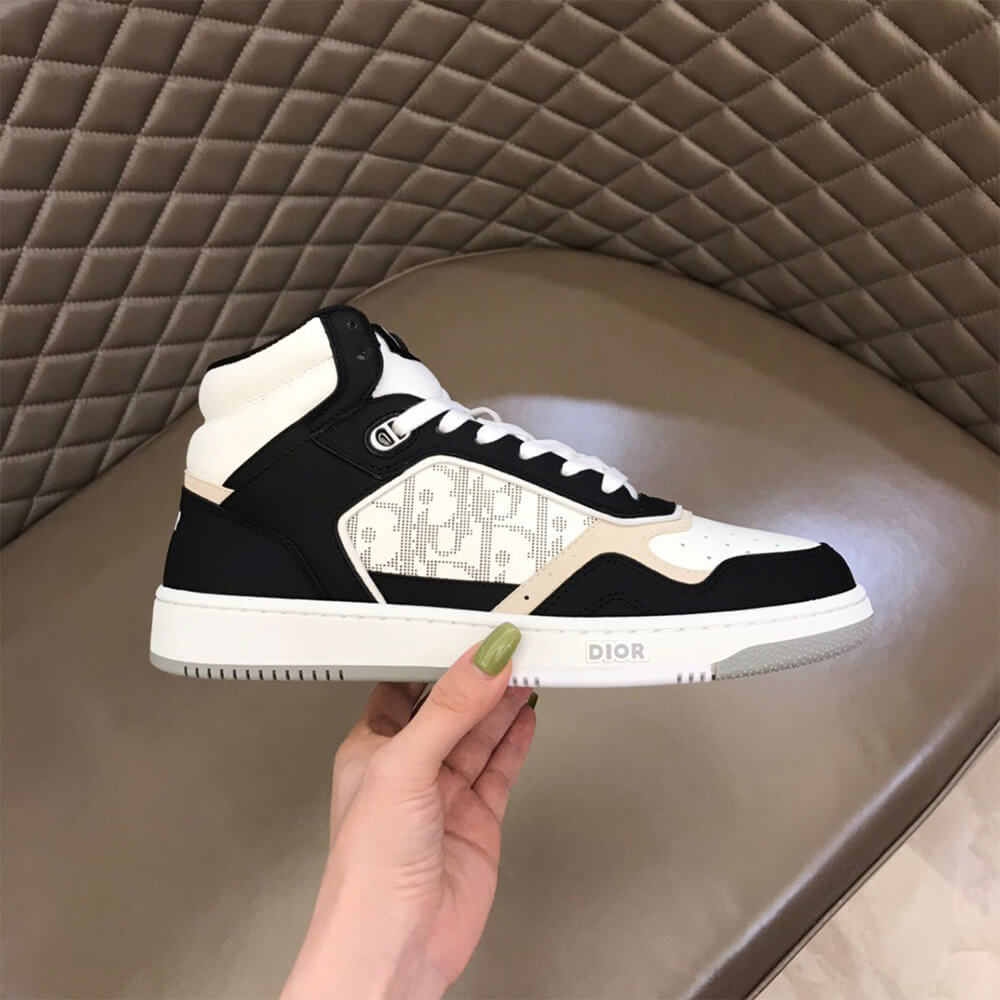 B27 HIGH-TOP SNEAKER