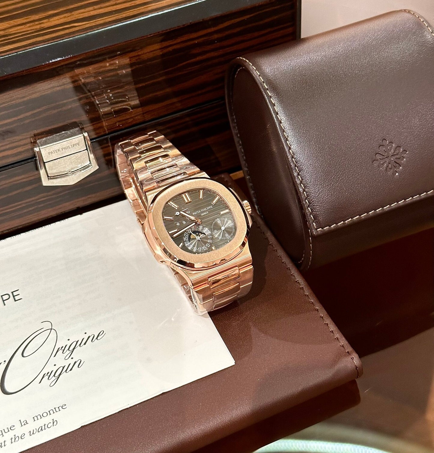 Patek Philippe Best Replica Watch Nautilus 5712R Gold Wrapped GR Factory 40mm