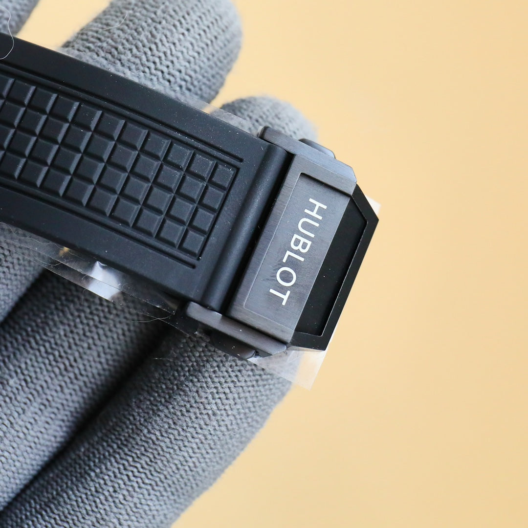 HUBLOT SQUARE BANG UNICO 45MM RUBBER STRAP(1:1 replica)