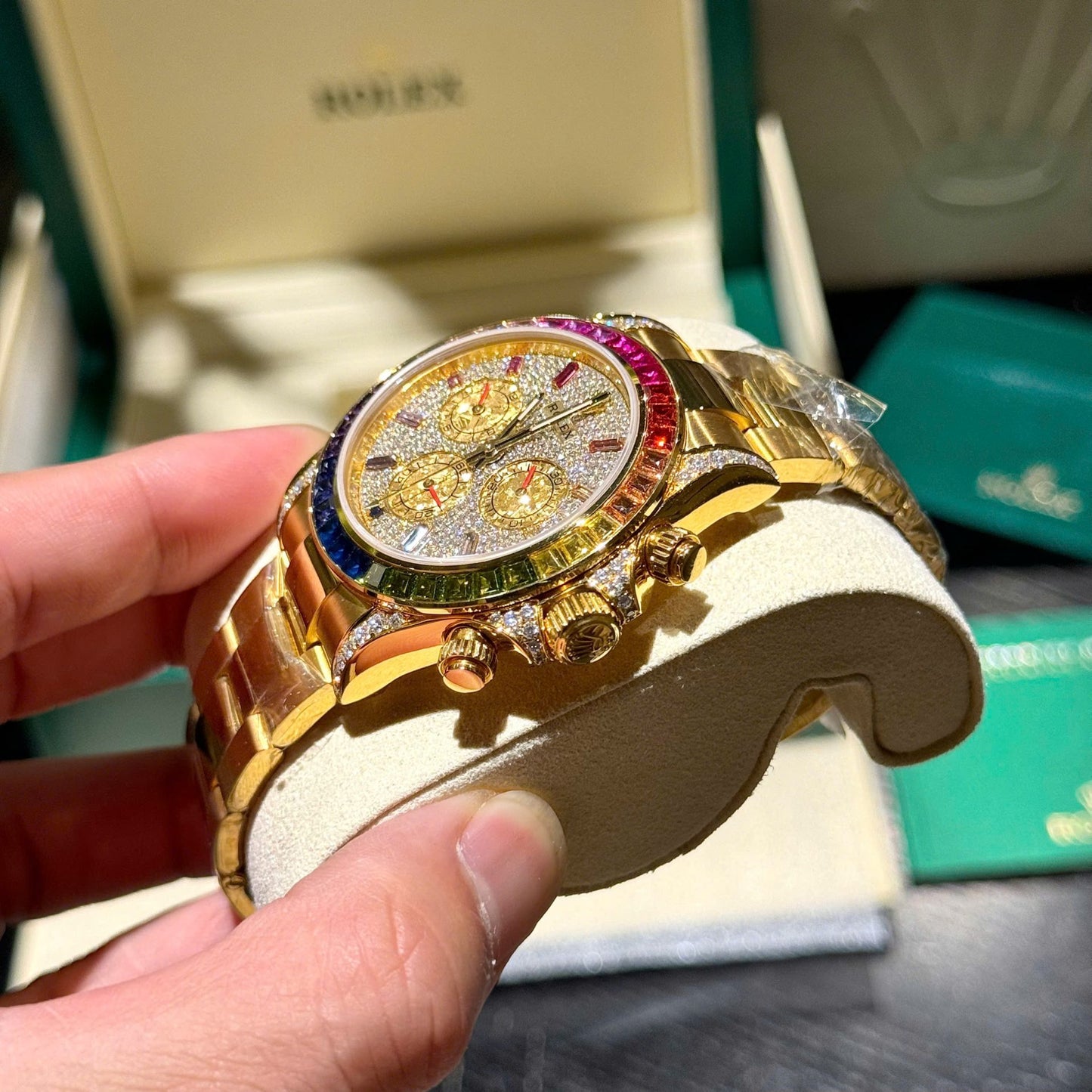Rolex Daytona 116598RBOW Refined Moissanite   Synthentic Gemstone 18K Gold Wrapped 40mm