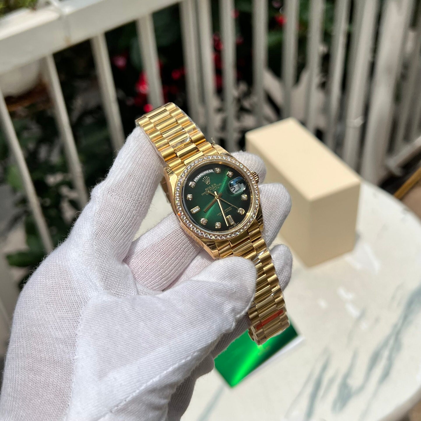 Rolex Replica 1:1 Watch Day-Date Green Dial With Diamonds EW 36mm