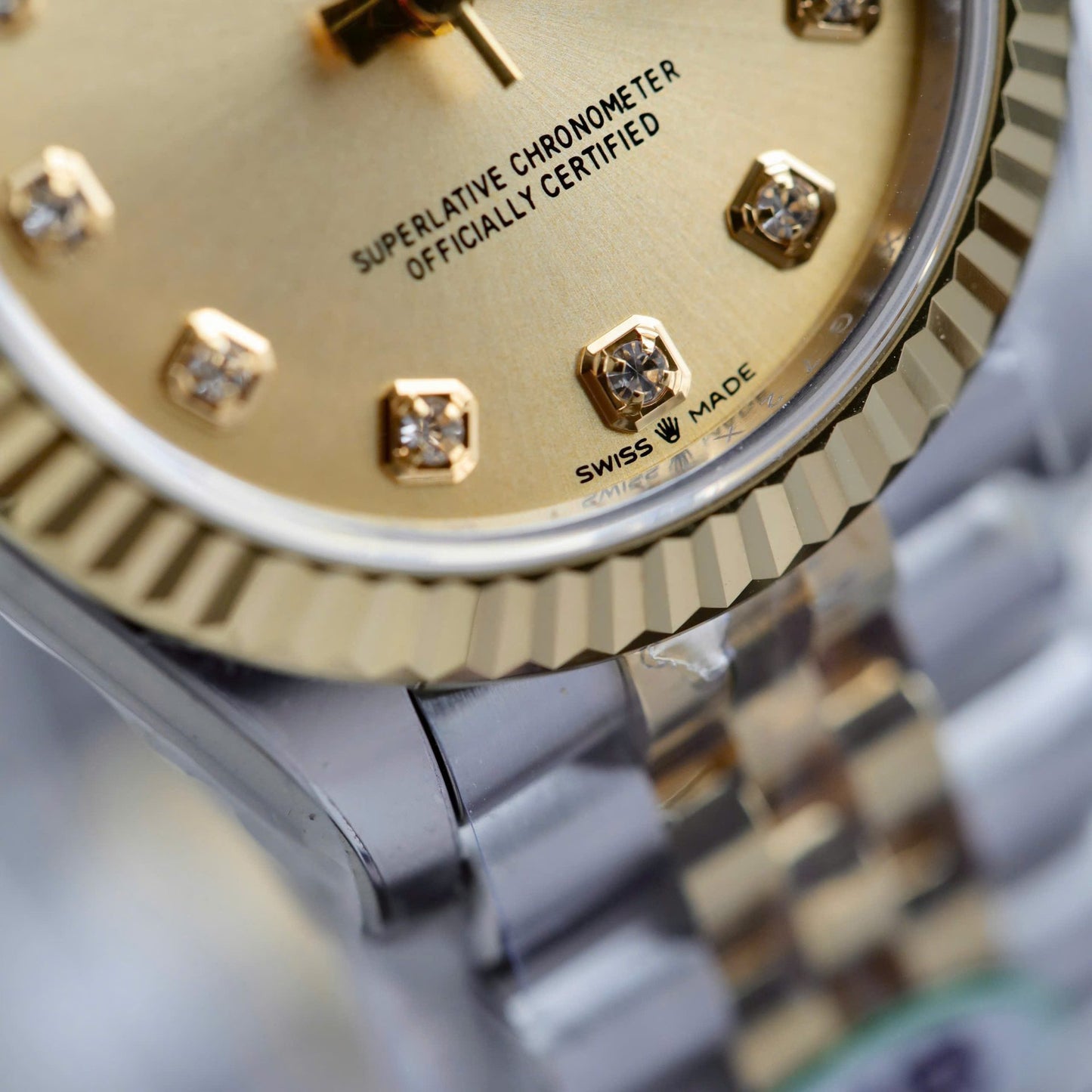 Rolex DateJust Luxury Replica Watch Yellow Champagne Dial THB Factory 31mm