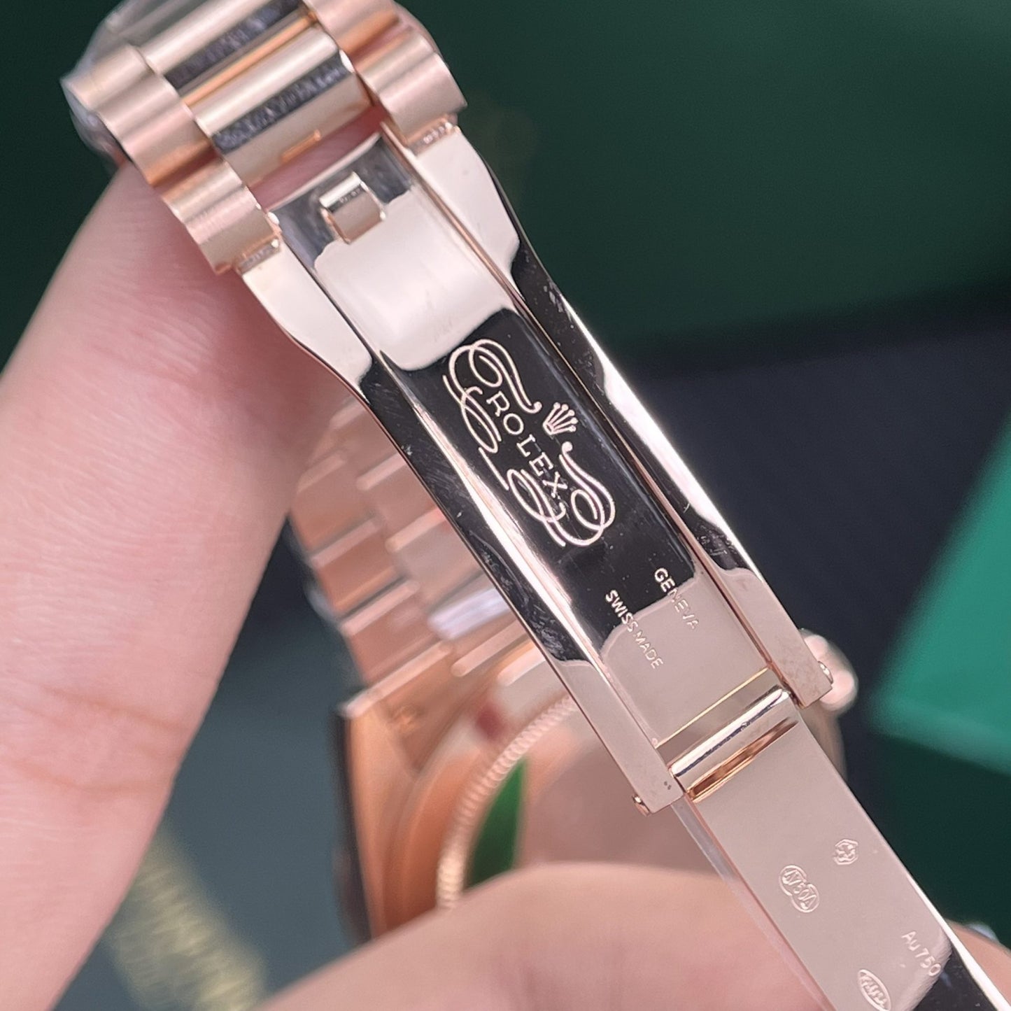 Rolex Replica Watch Day-Date Gold Wrapped Weight 175gram GM Factory 40mm