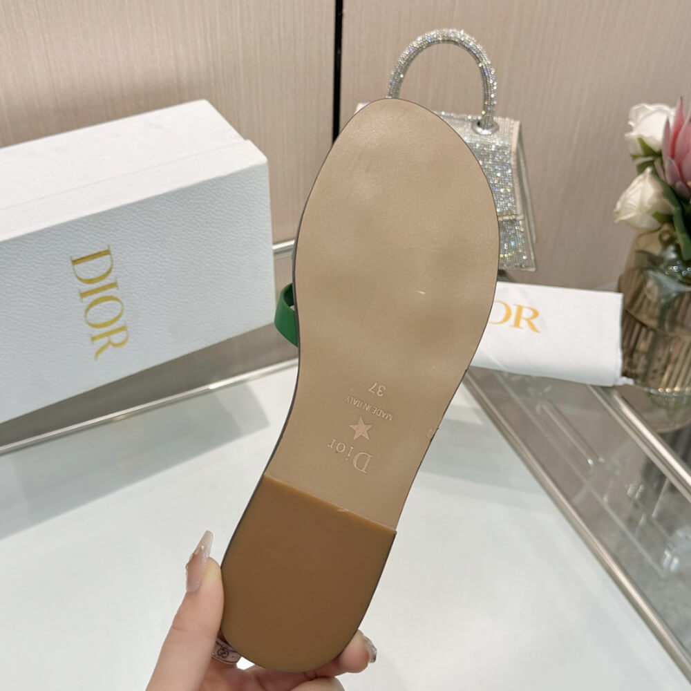 DIOR D-Club Slide