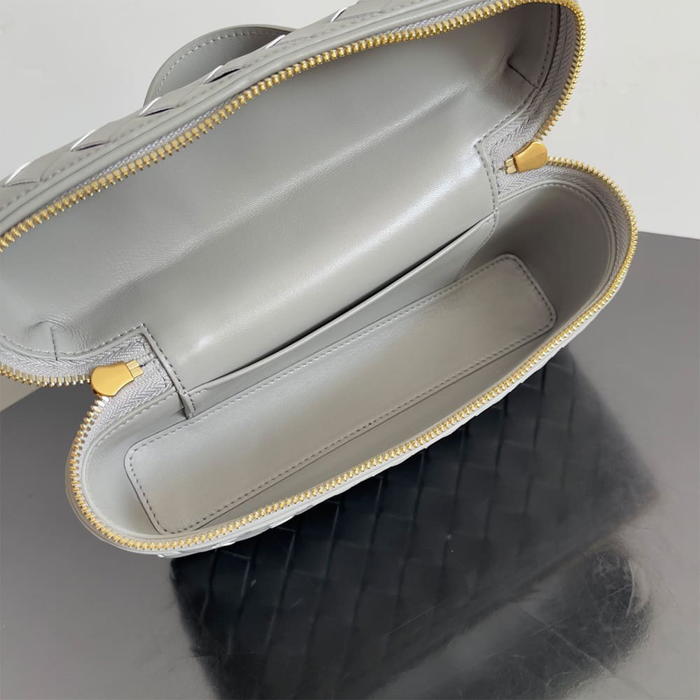 Bottega Veneta Bang Bang Vanity Case(high-end grade)