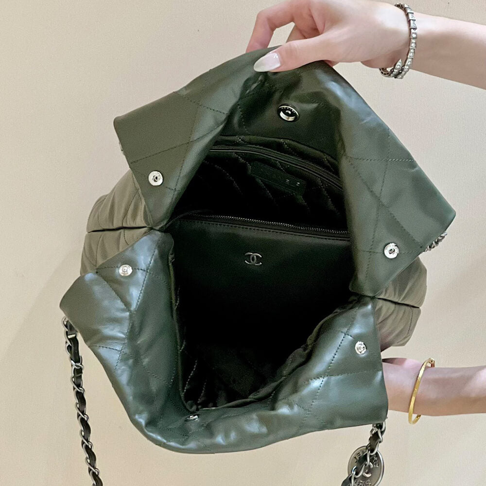 CHANEL 22 HANDBAG(Tax-Free Grade)