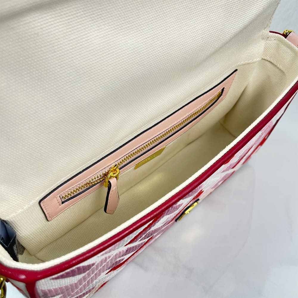 Fendi Baguette