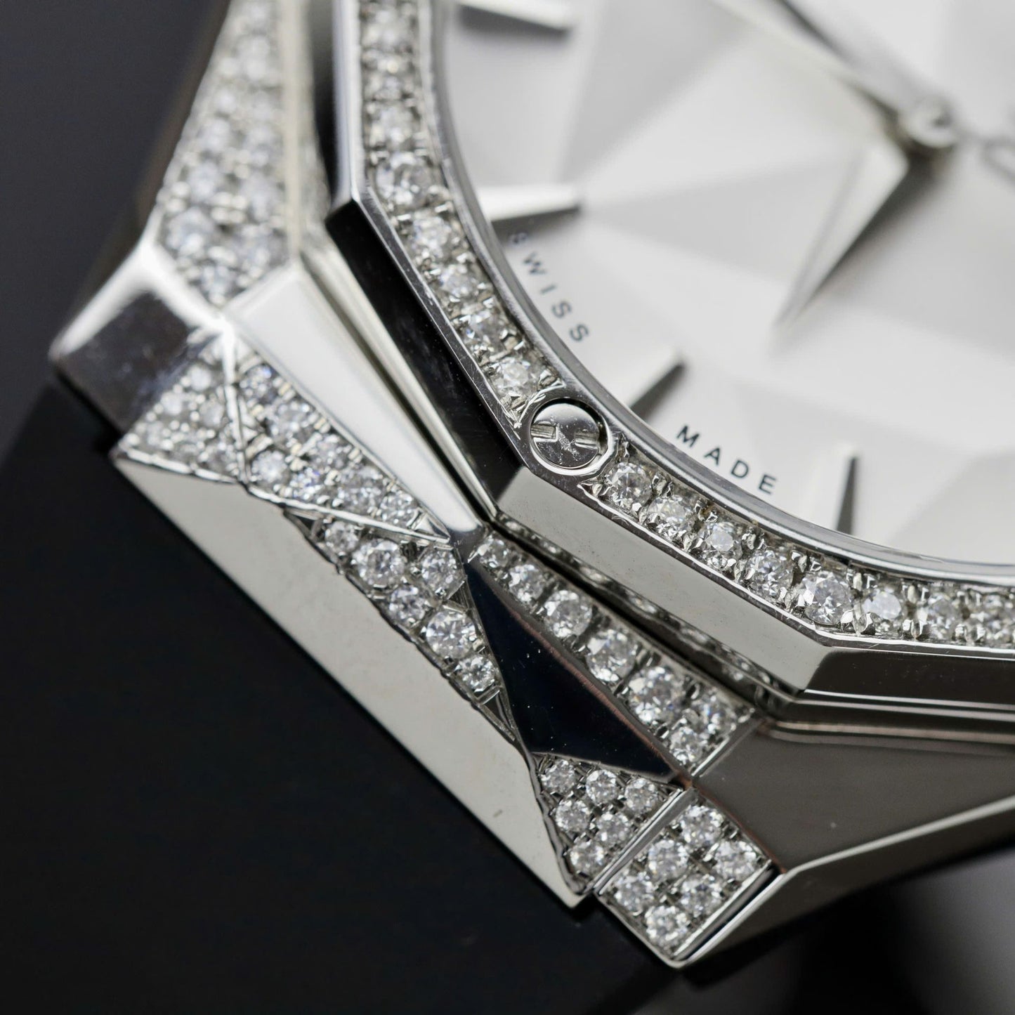 Hublot Orlinski White Dial Replica Watch Custom Moissanite Diamonds Hong Kong 40mm