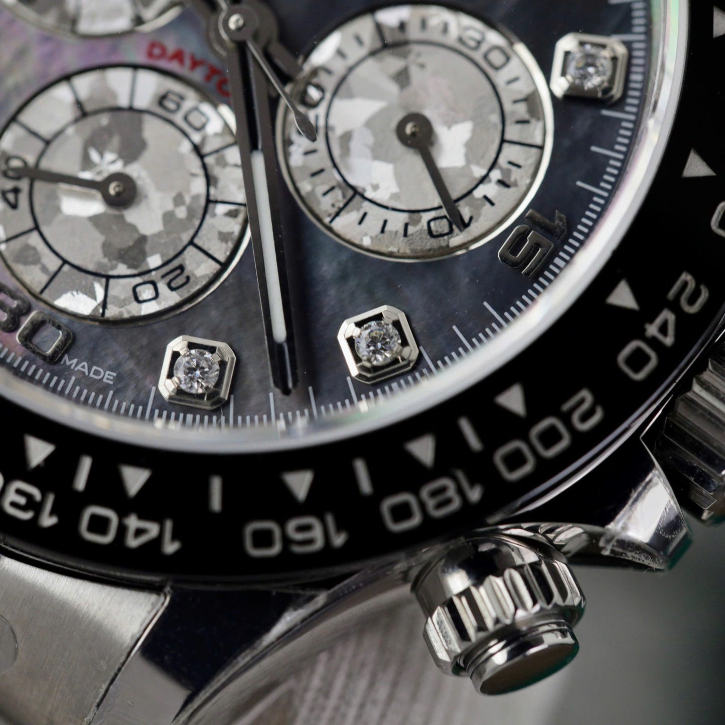 Rolex Daytona Replica Watch Dial Mother Of Pearl Custom Moissanite Diamonds 40mm