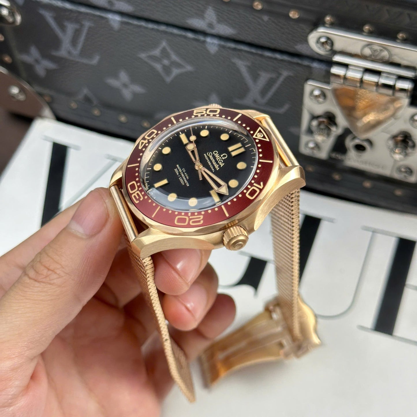 Omega Best Replica Watch Seamaster Diver 300M Bronze Gold VS Factory 42mm