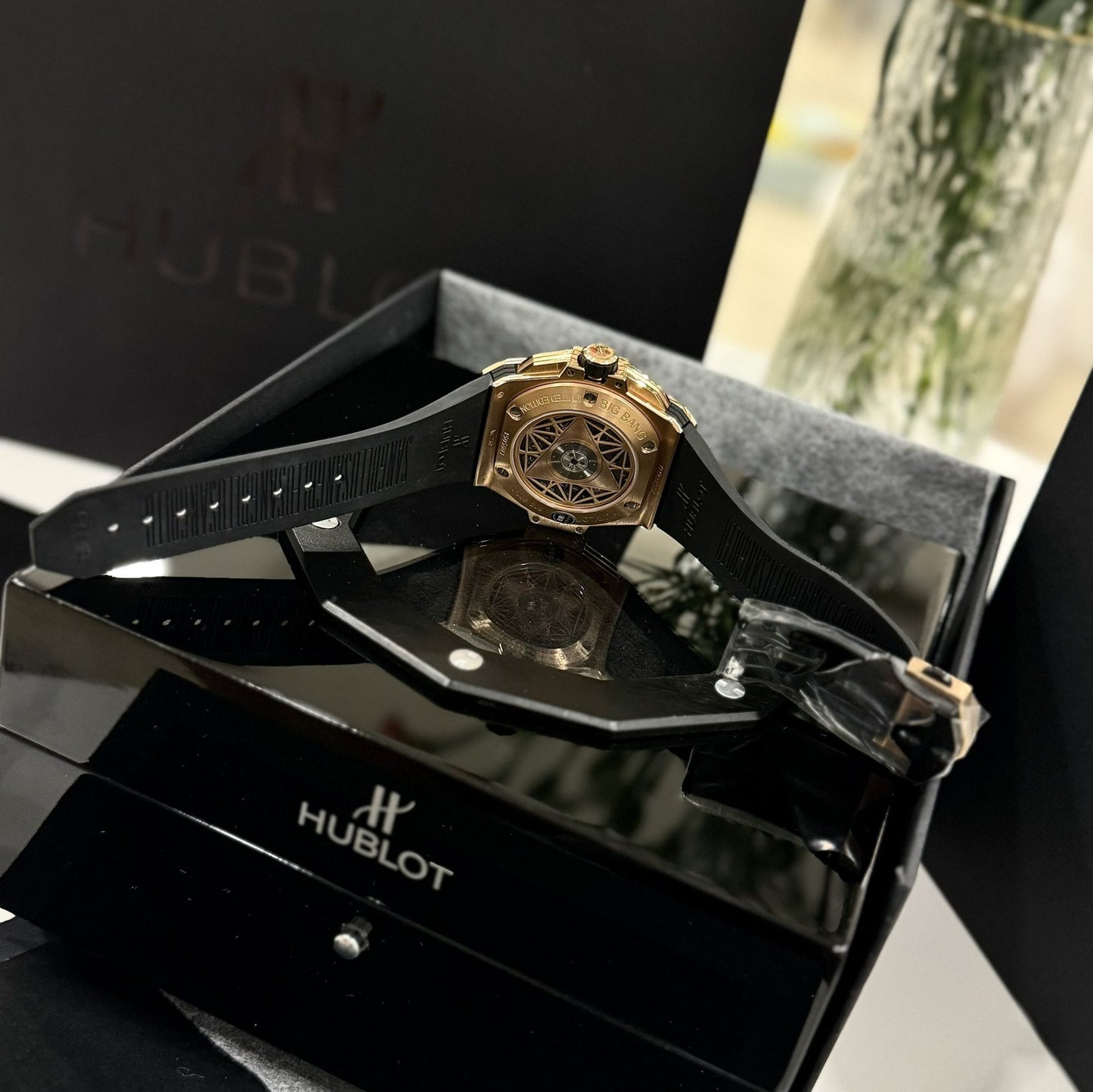 Hublot Replica 1:1 Watch Big Bang Sang Bleu ll King Gold Men s White BBF 45mm