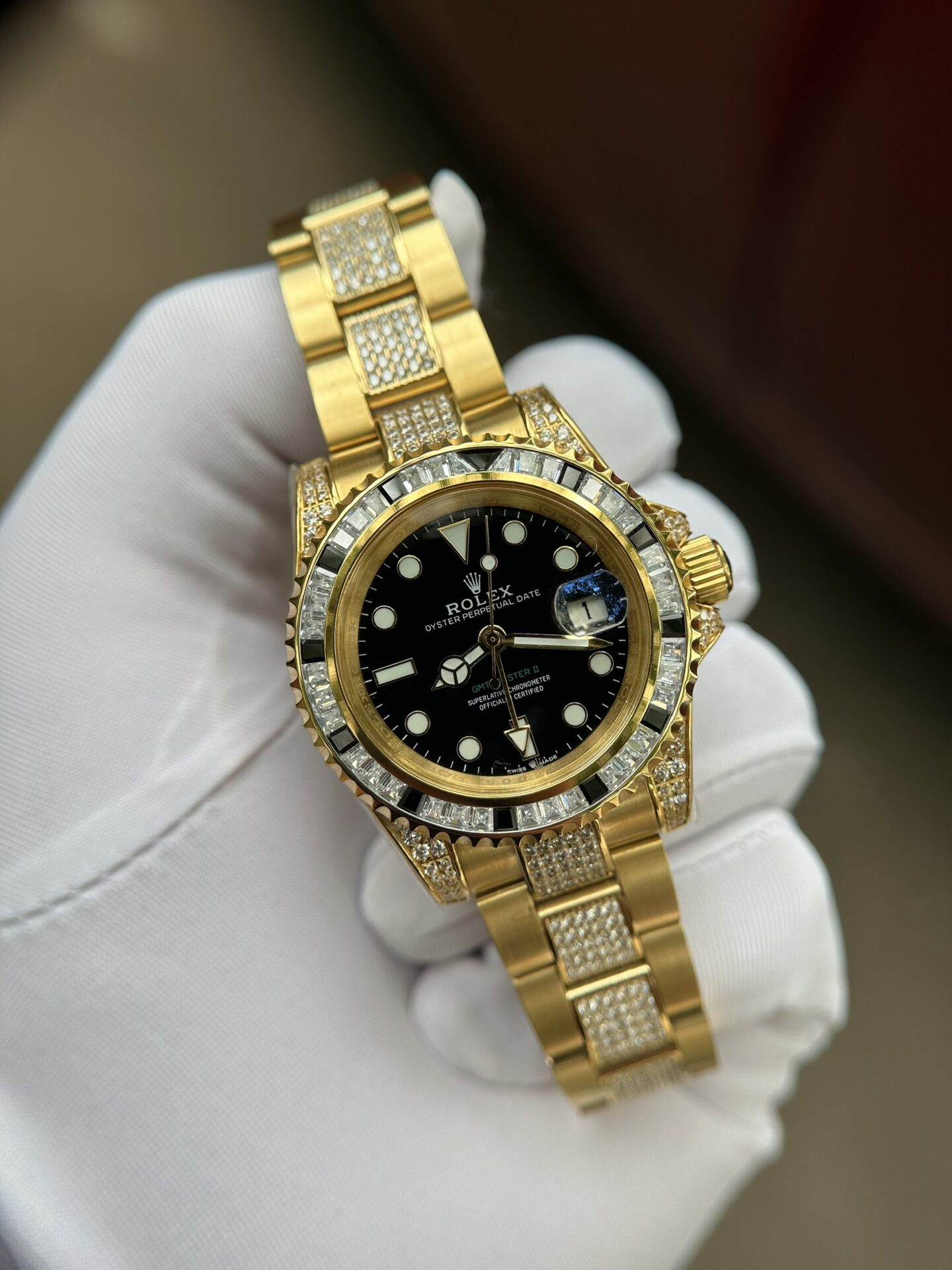 Rolex GMT-Master II Replica 1:1 Watch With Full Diamond Black Dial 40mm